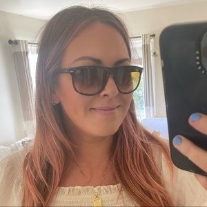 Ray-Ban RB4147 Sunglasses